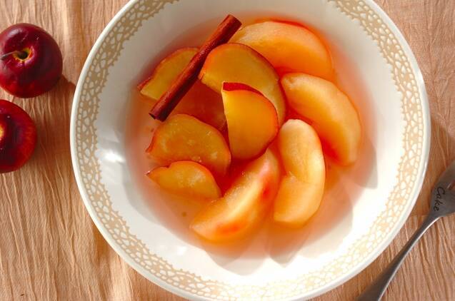 煮ても焼いても美味！冬のりんごで簡単ぜいたくスイーツレシピ35選！の画像