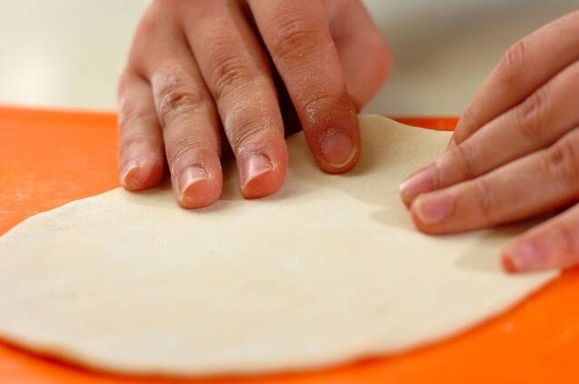 ゴロゴロベーコンとブロッコリーの薄焼きピザの作り方の手順6