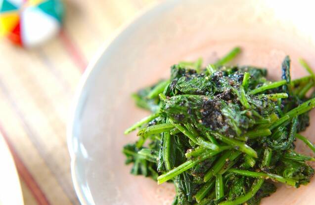 ほうれん草のゴマ汚し