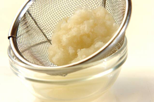 揚げ餅のおろし汁の作り方の手順1