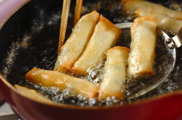 枝豆のおつまみ春巻きの作り方の手順3