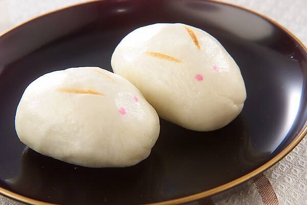 お月見まんじゅう