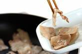 ニンニク・ショウガしょうゆを使った肉野菜炒めの作り方1