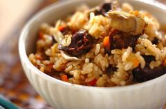 味付け赤貝の炊き込みご飯