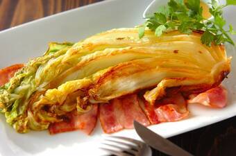 白菜を大量消費!簡単焼き白菜 by杉本 亜希子さん