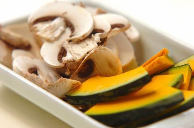 鶏と野菜のソテーサラダの作り方の手順2