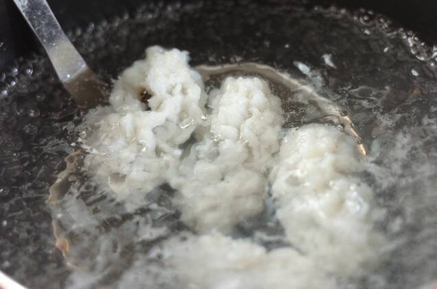 ハモの冷たいサラダ　レモン・ドレッシングの作り方の手順1