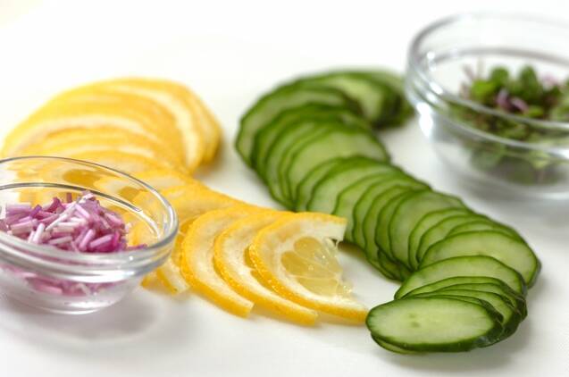 ハモの冷たいサラダ　レモン・ドレッシングの作り方の手順2