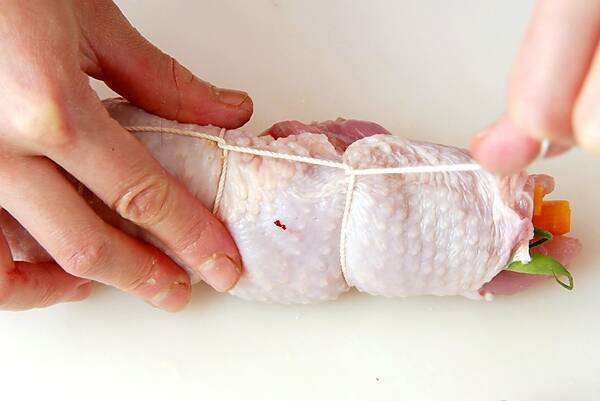 チキンロールの甘辛煮の作り方の手順6