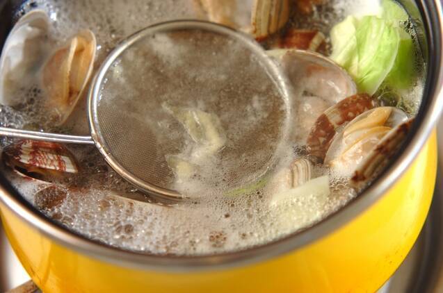 アサリとキャベツのスープの作り方の手順3