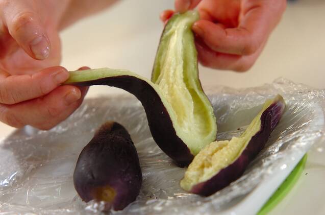 ナスとエリンギの中華和えの作り方の手順1