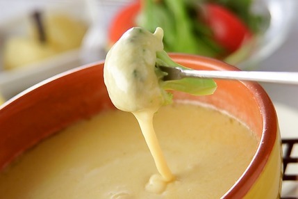 本格派のためのチーズフォンデュ