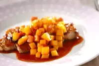 豚肉のシャキシャキリンゴソース