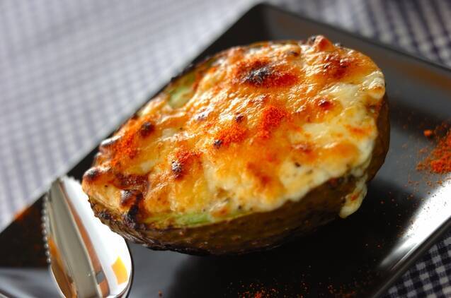 アボカドのチーズ焼き