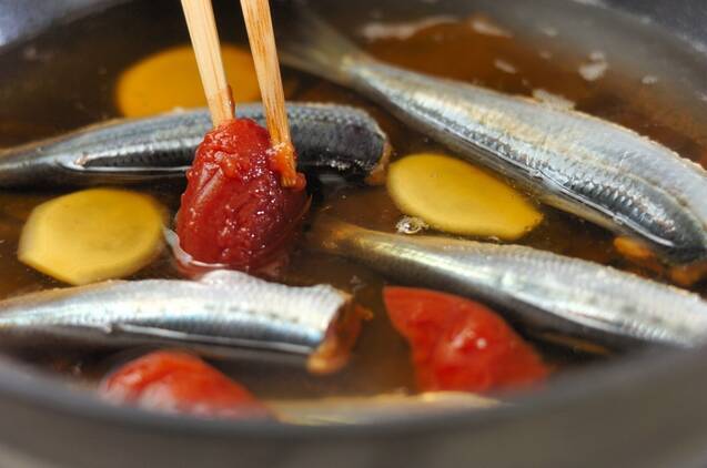 ご飯に合う！イワシの梅煮の作り方の手順3