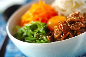 ごま油香る 牛肉とナムルのやみつき丼 by松崎 恵理さん