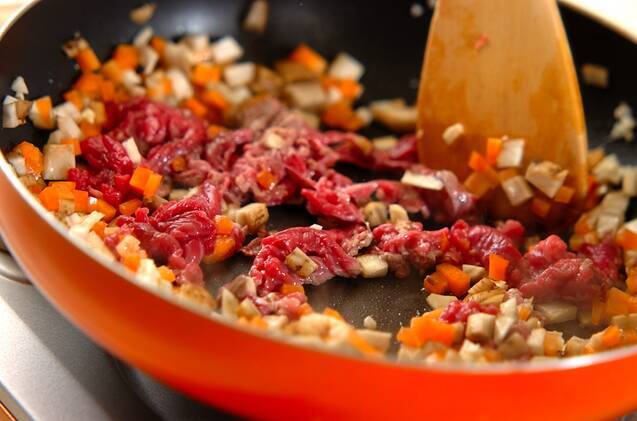 牛ゴボウのチャーハンの献立の作り方の手順4