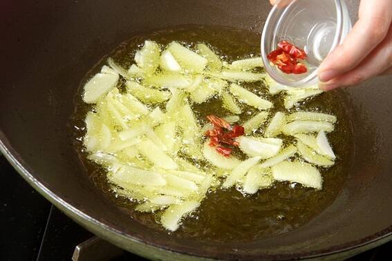 ペペロンチーノの作り方の手順4