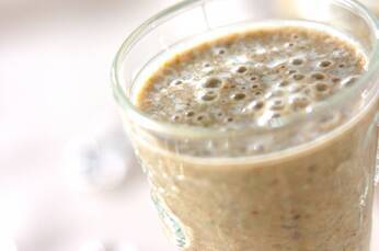 セロリとプルーンスムージー