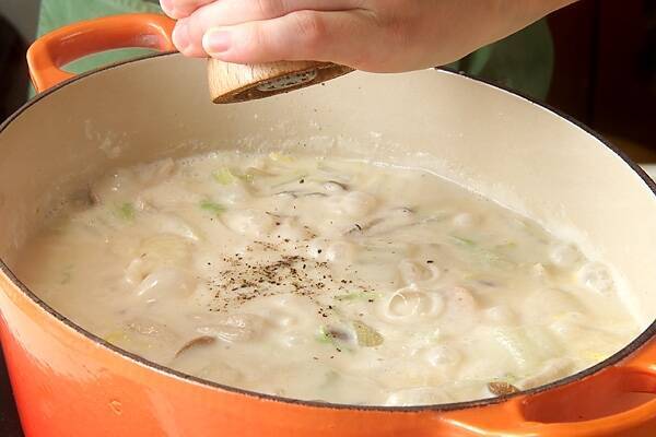 チキンクリームシチューの作り方の手順9