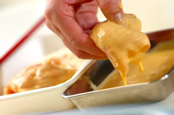 カマンベールチーズのチキンカツの作り方3