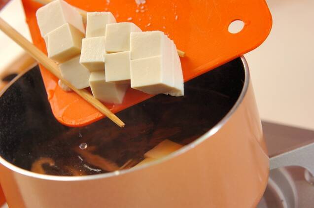 豆腐と干しシイタケのスープの作り方の手順3