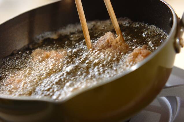 鶏の唐揚げの作り方の手順6