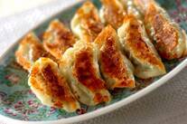 焼きキャベツ餃子