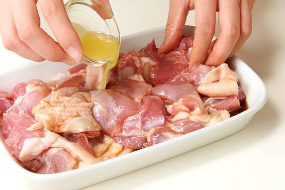 鶏肉の揚げ煮おろしのせの作り方の手順1