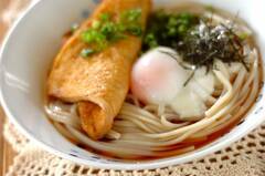 冷やし月見きつねうどん