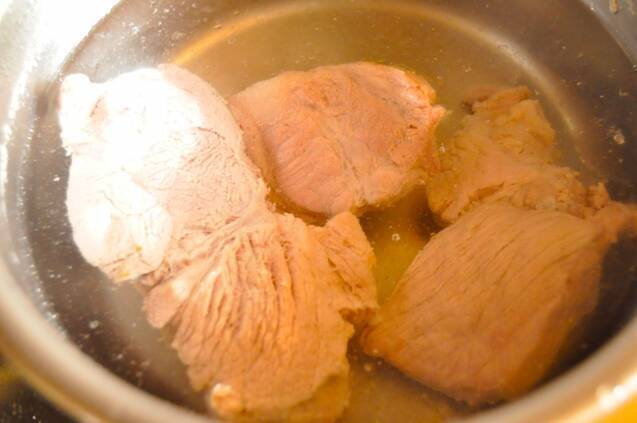 香味みそ香る！ゆで豚レタス包みの作り方の手順4