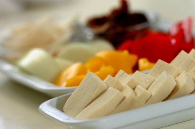 高野豆腐の酢豚風の作り方の手順1