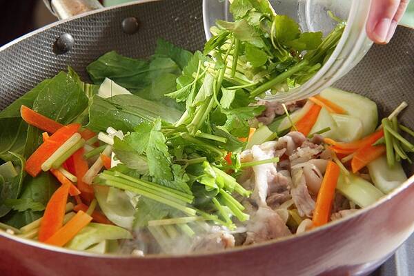 豚肉と野菜の炒めものの作り方の手順9