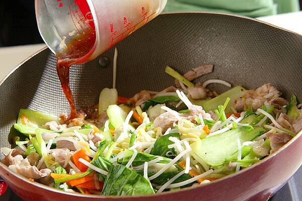 豚肉と野菜の炒めものの作り方の手順10