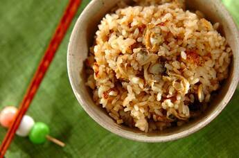 アサリの炊き込みご飯