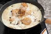 鶏ときのこのクリーム煮の作り方4