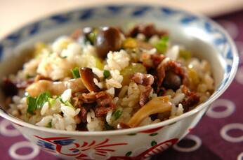 牛肉とセロリの混ぜご飯