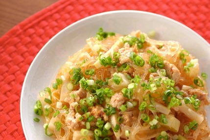 春雨と鶏ひき肉の炒め物
