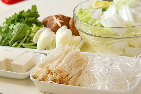 鶏の水炊き鍋の作り方の手順2