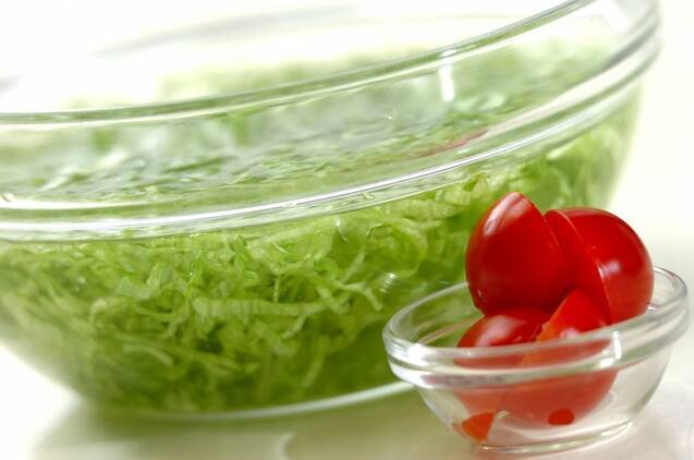 タコライス風焼きそばの作り方の手順1