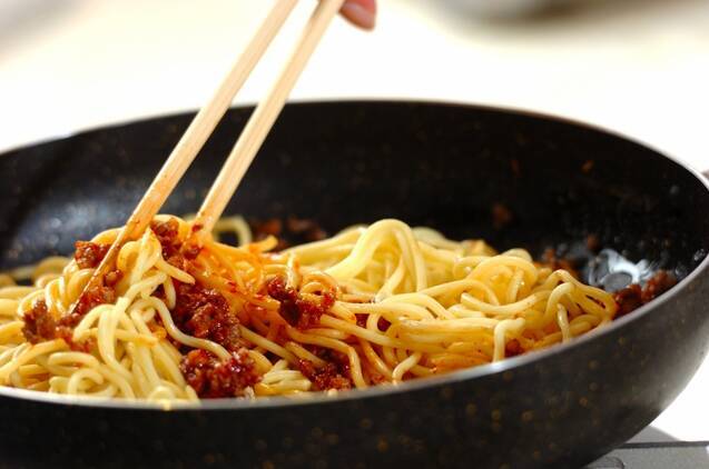 タコライス風焼きそばの作り方の手順4