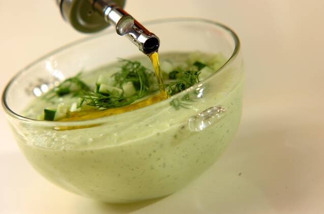 緑のガスパチョの作り方の手順3