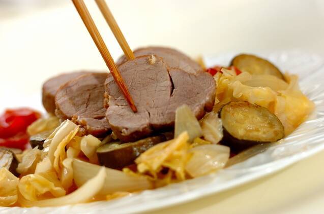 豚ヒレ肉とキャベツの白ワイン蒸しの作り方の手順7