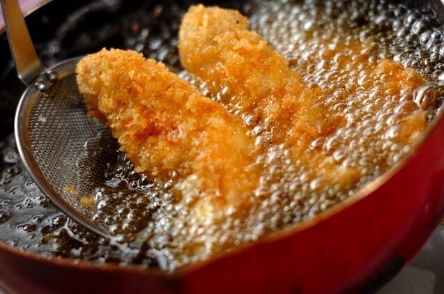 サクサクヘルシー！ささ身とチーズのフライの作り方の手順6