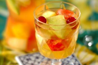 サマーフルーツサングリア