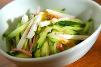 長芋とキュウリのサラダ