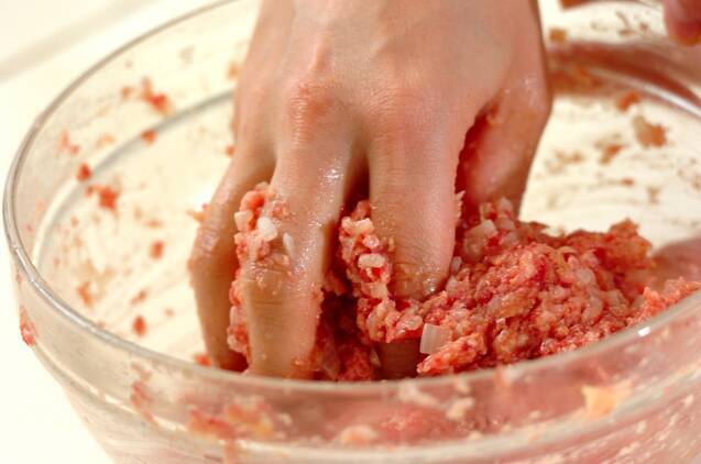 チーズハンバーグの作り方の手順3