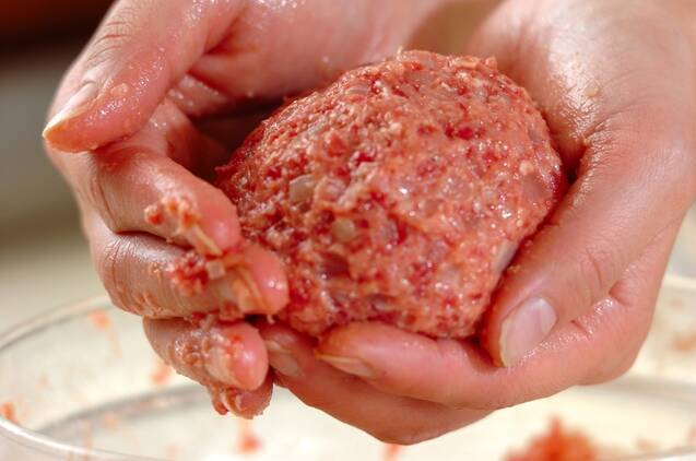 チーズハンバーグの作り方の手順4