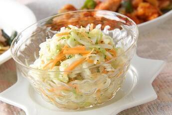 コ－ルスロ－サラダ