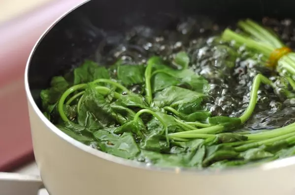 市販品活用で簡単！恵方巻きの下準備1